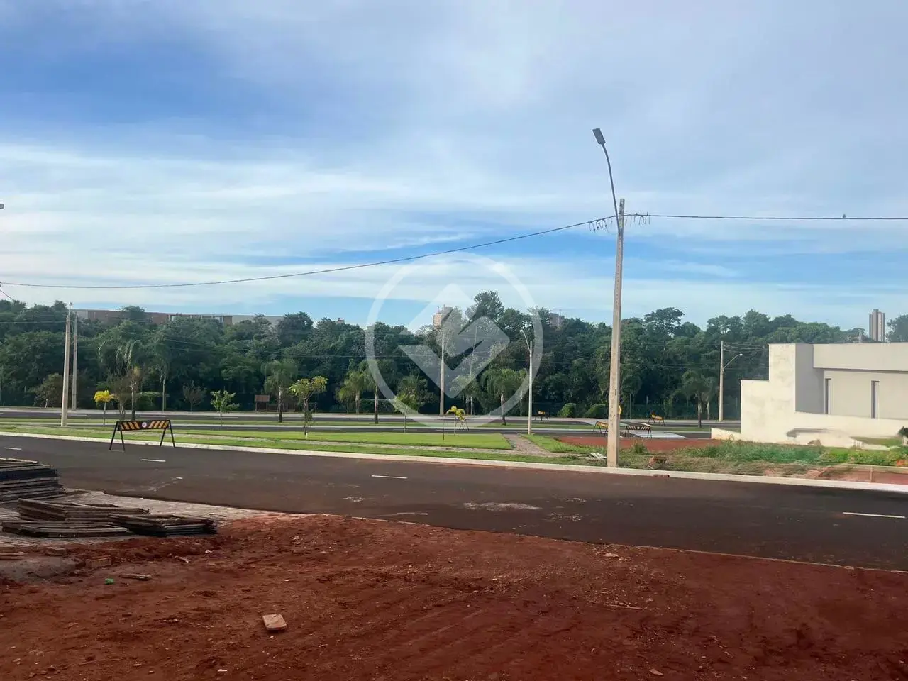 Imagem 1 - Terreno Condomínio em Condomínio Vale das Araras, Rio Verde - GO