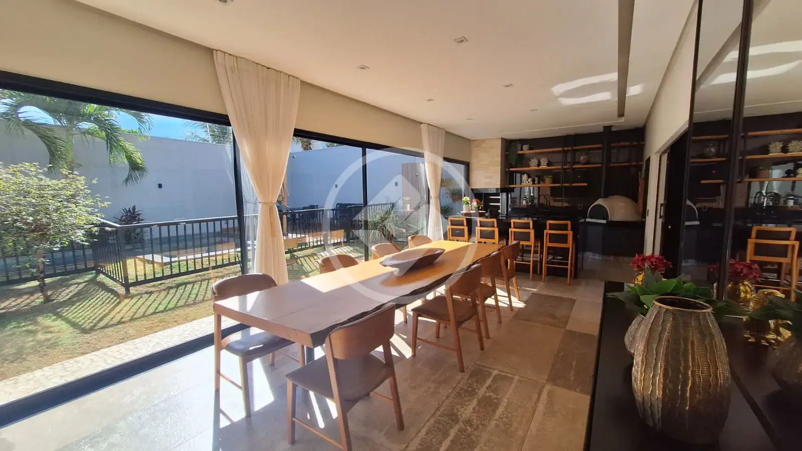Imagem 2 - Sobrado em Bairro Residencial Interlagos, Rio Verde - GO