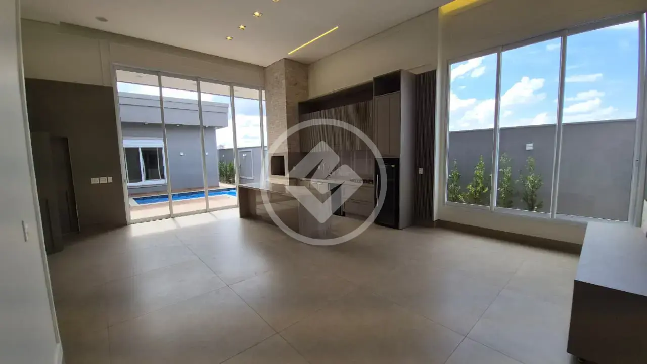 Imagem 1 - Casa Condomínio em Condomínio Vale das Araras, Rio Verde - GO