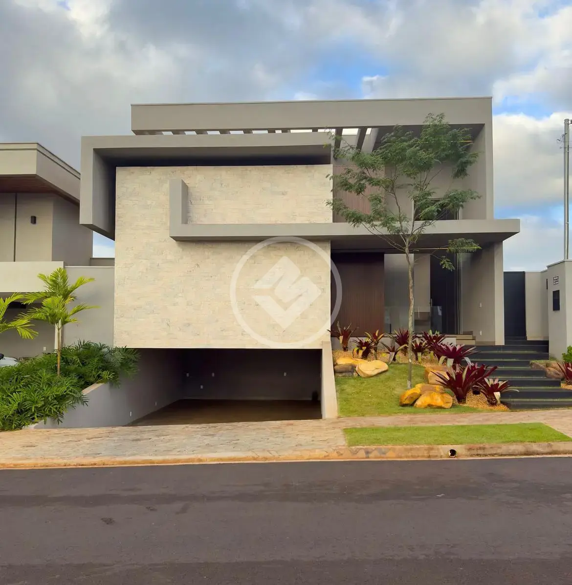 Imagem 1 - Casa Condomínio em Condomínio Vale das Araras, Rio Verde - GO