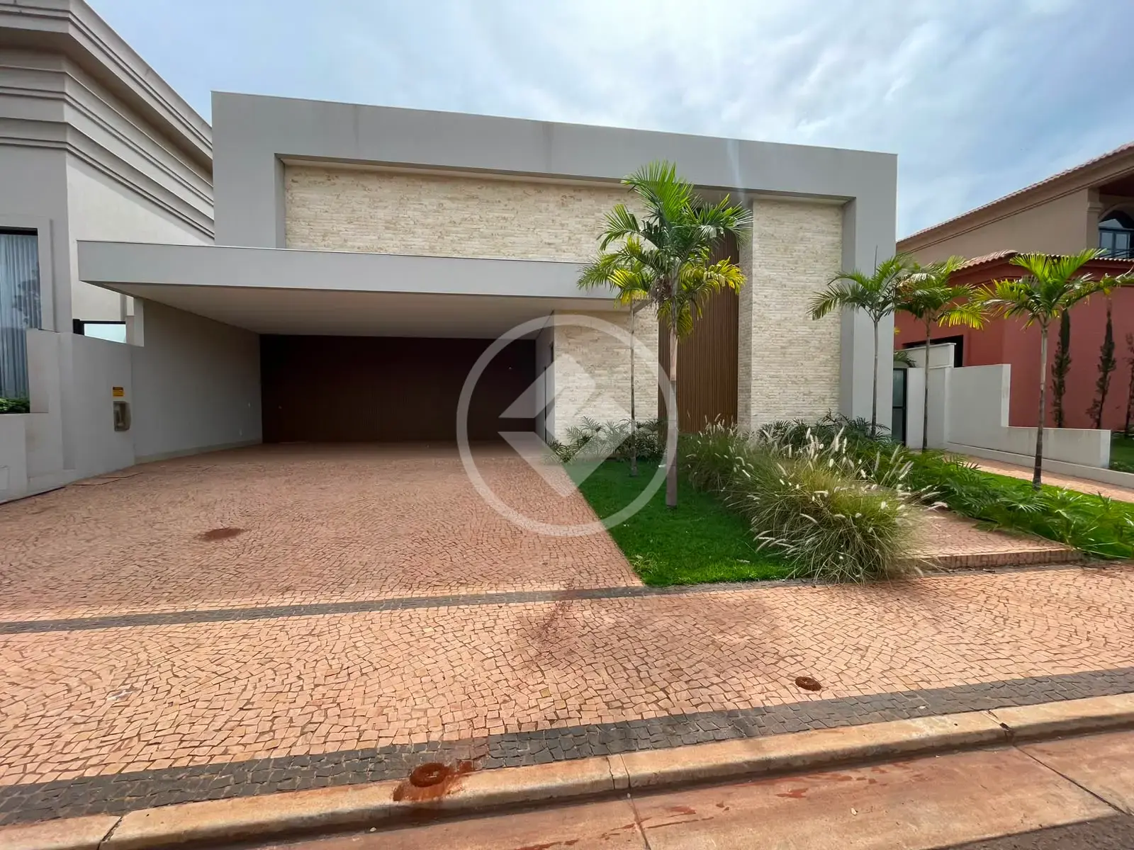 Imagem 1 - Casa em Condomínio Residencial Saint Martin, Rio Verde - GO