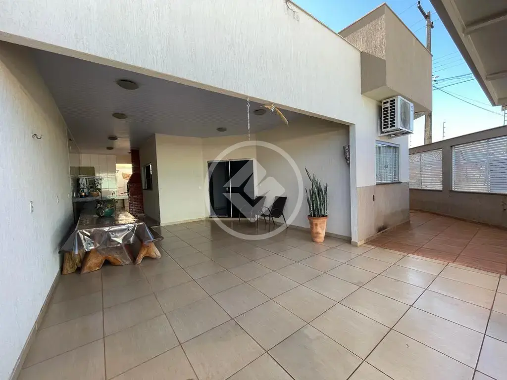 Image 2 - Casa em Residencial Gameleira, Rio Verde - GO