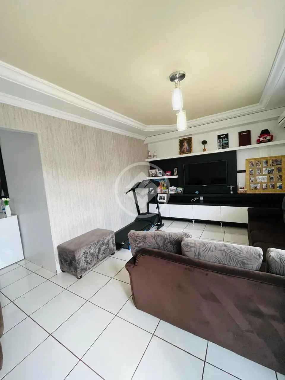 Image 2 - Casa em RESIDENCIAL VENEZA, Rio Verde - GO