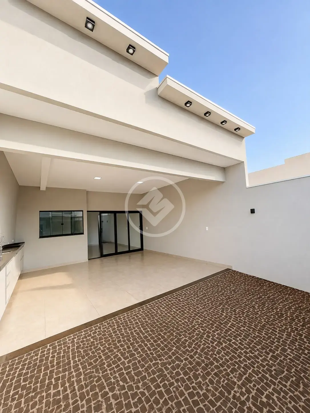 Image 2 - Casa em Residencial Gameleira, Rio Verde - GO