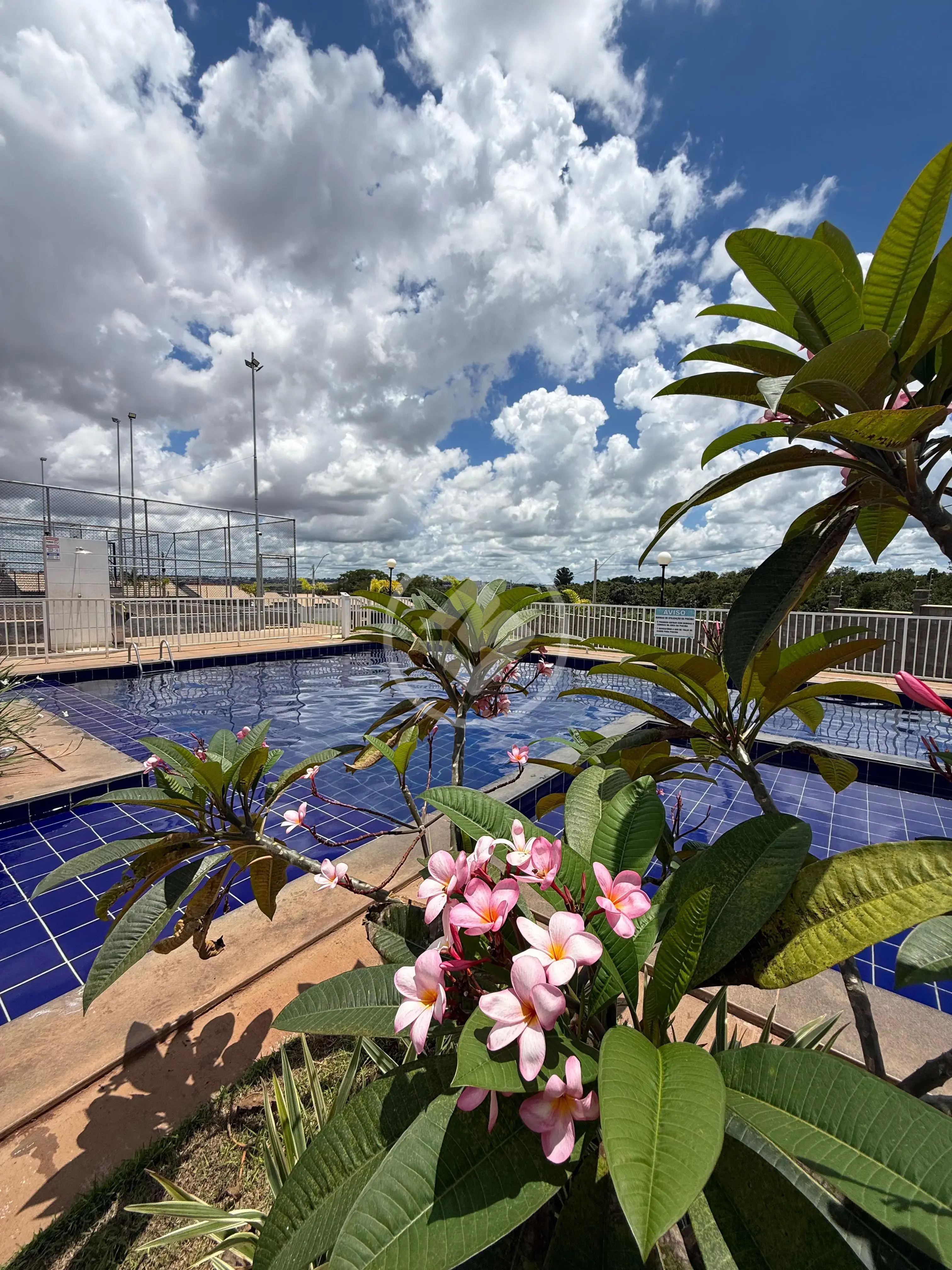 Imagem 1 - Casa Condomínio em Conjunto Residencial de Casas Flamboyant II, Rio Verde - GO