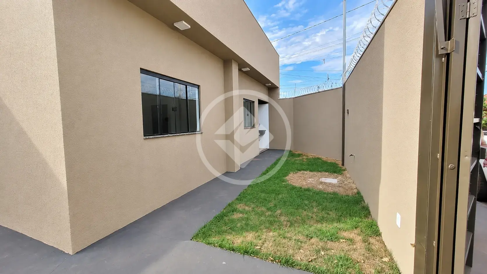 Imagem 1 - Casa em RESIDENCIAL JARDIM HELENA, Rio Verde - GO
