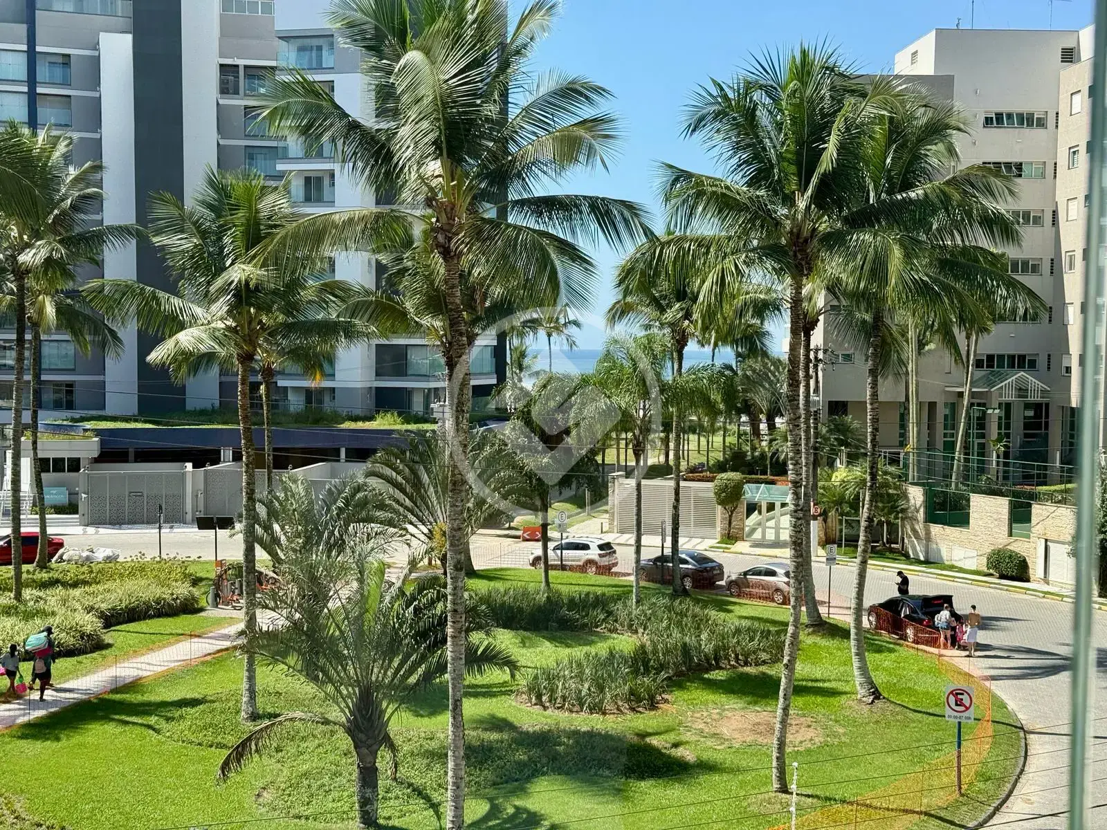 Image 2 - Apartamento em Riviera, Bertioga - SP