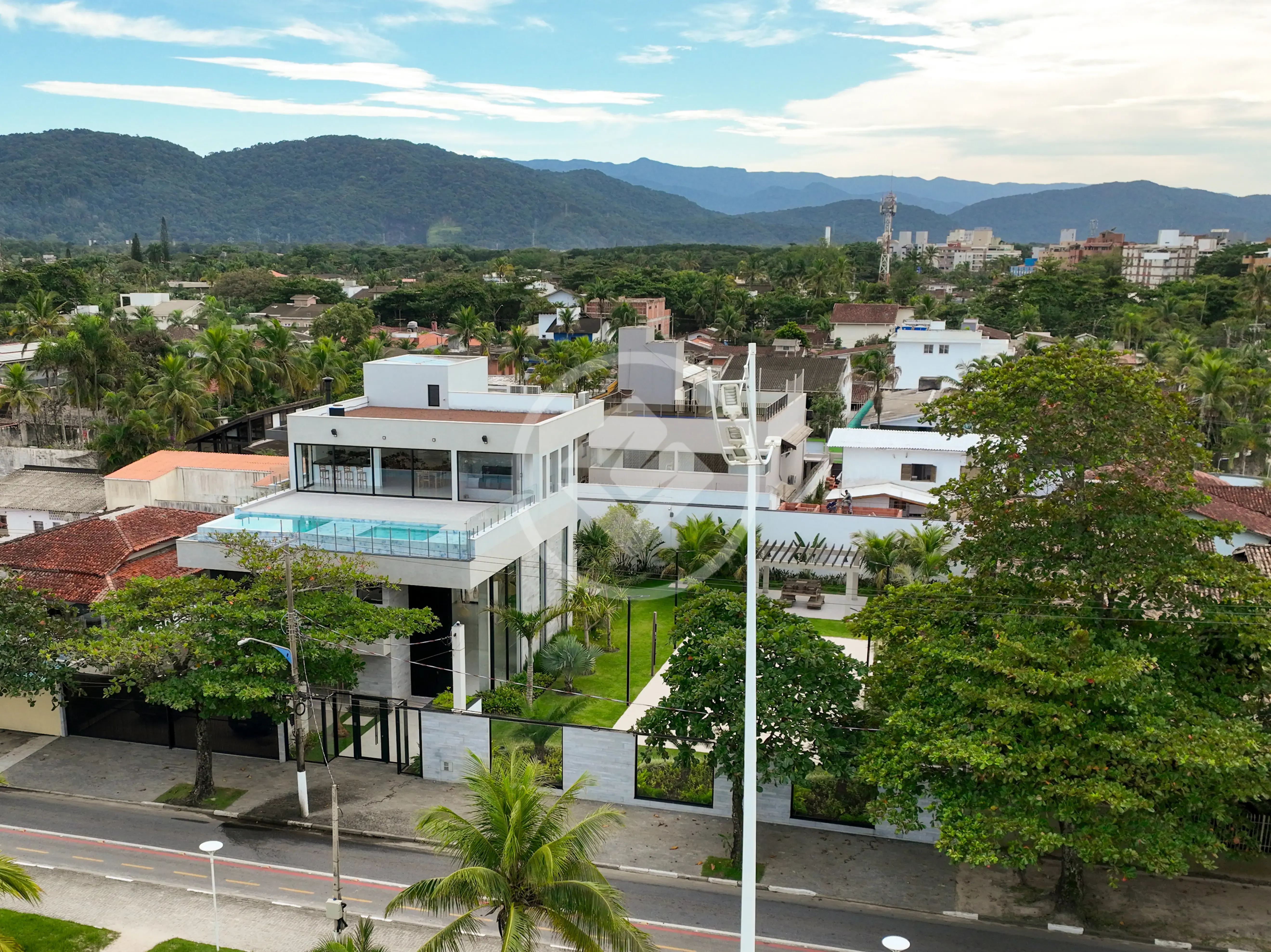 Image 2 - Casa em Loteamento João Batista Julião, Guarujá - SP