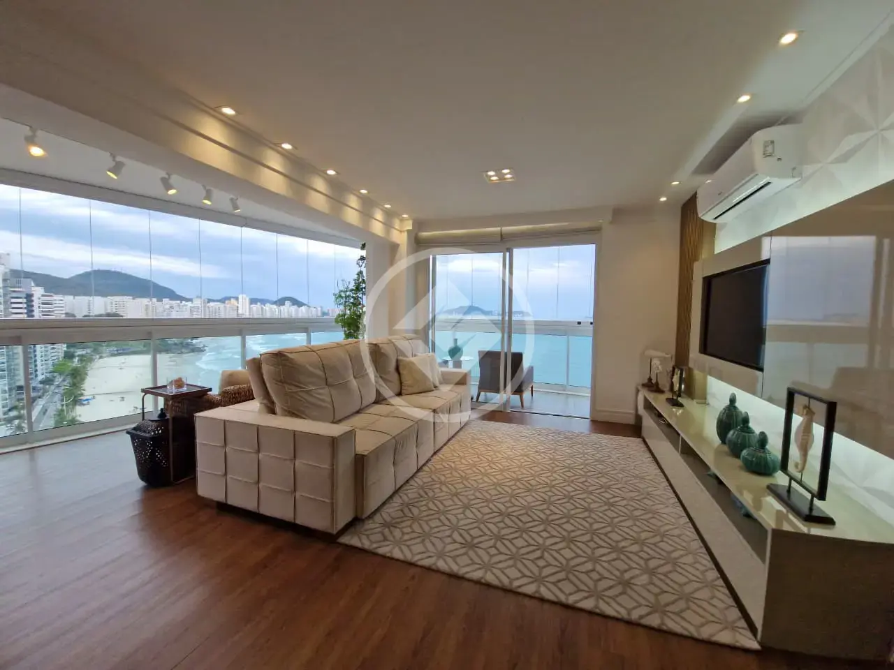 Imagem 1 - Apartamento em Jardim Astúrias, Guarujá - SP