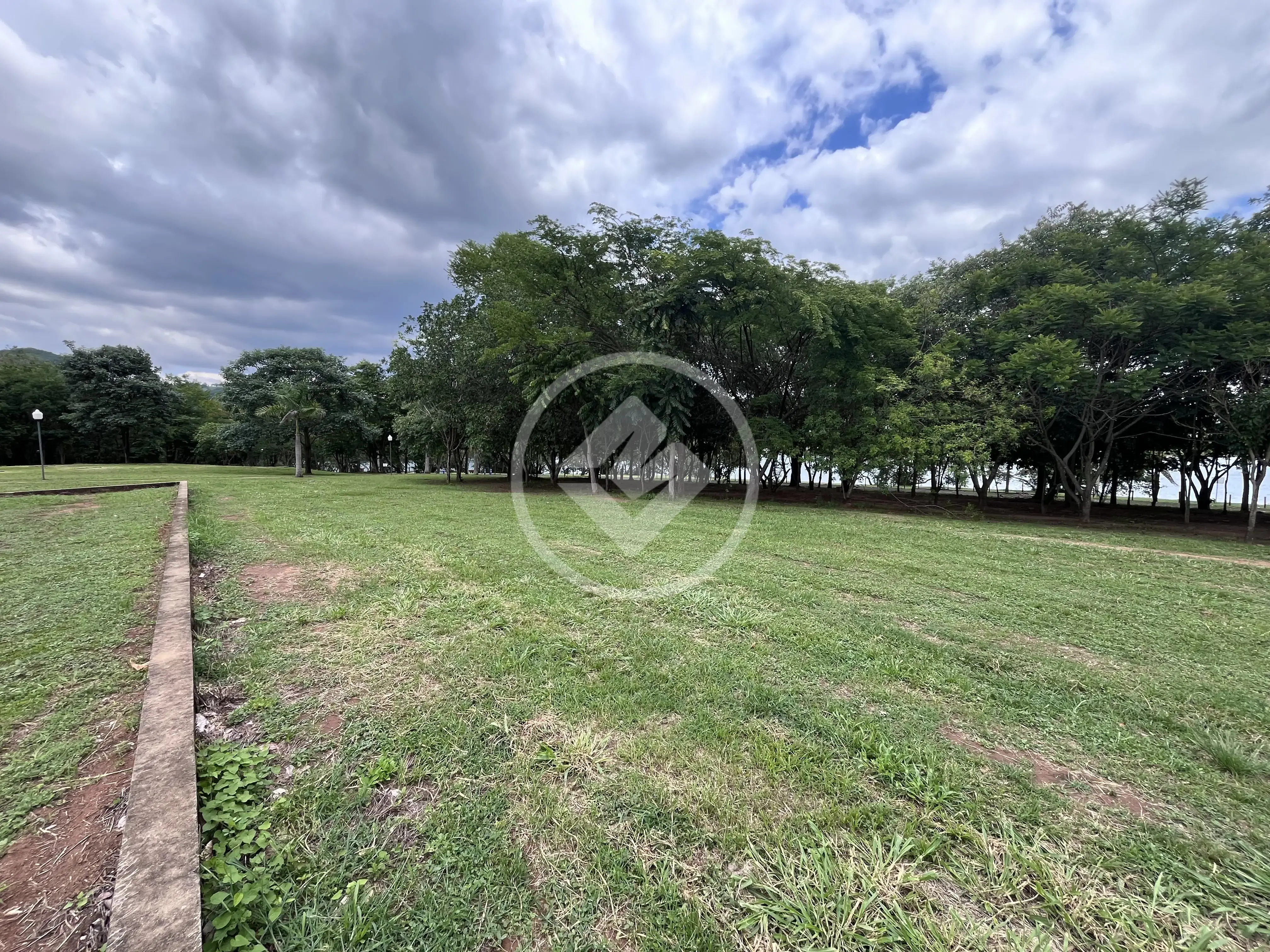 Imagem 3 - Terreno Condomínio em Residencial Enseada da Fronteira, Rifaina - SP