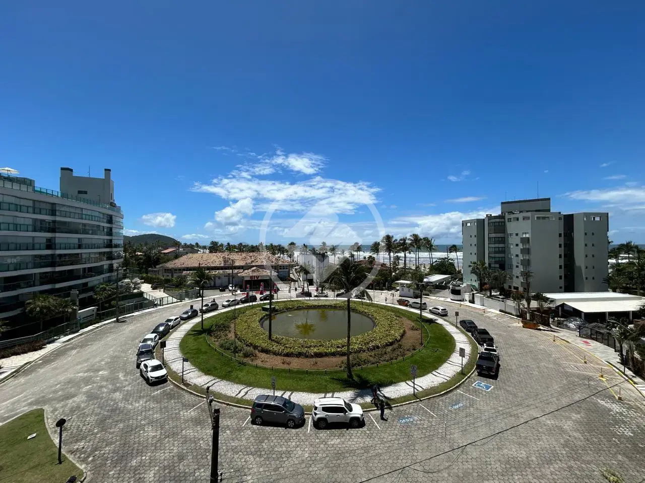 Image 2 - Apartamento em Riviera, Bertioga - SP