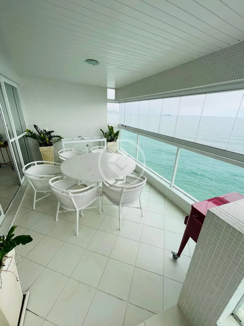 Apartamento Pitangueiras, Guarujá - SP — foto 1