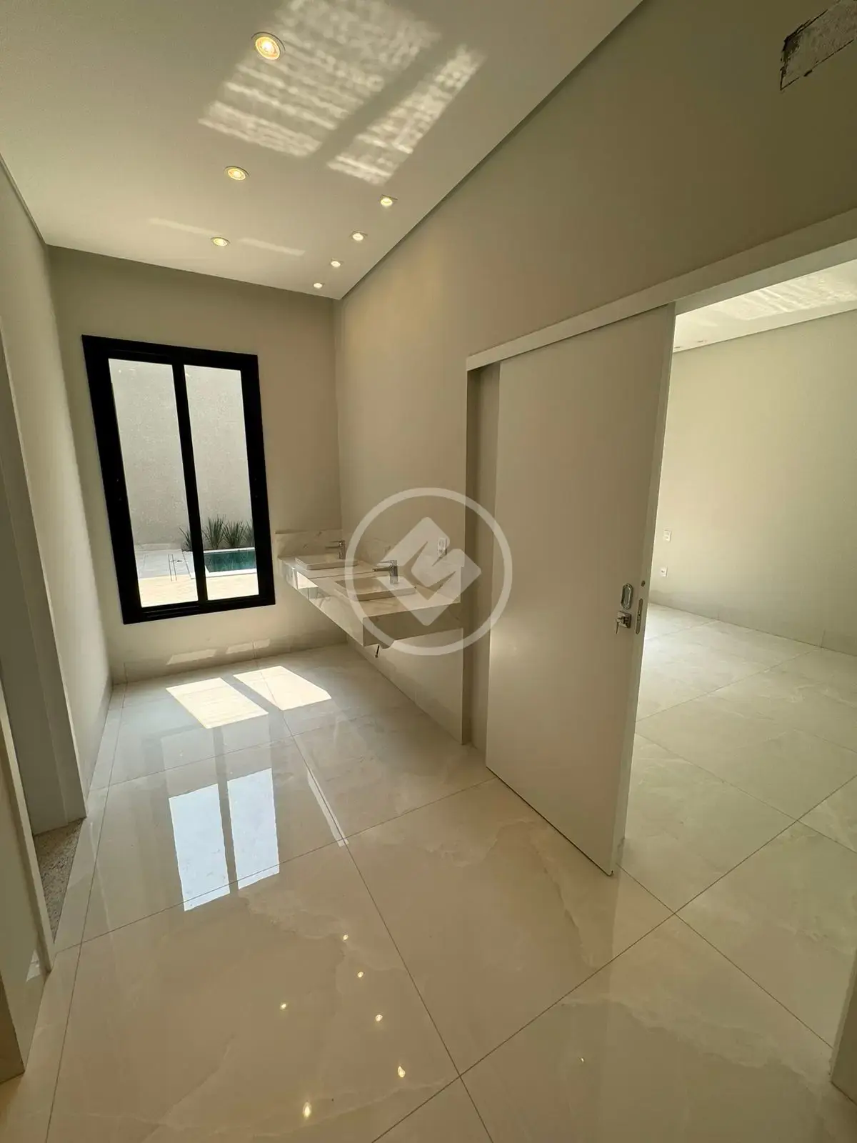 Imagem 2 - Casa Condomínio em Jardim Royal Boulevard do Cerrado, Rondonópolis - MT