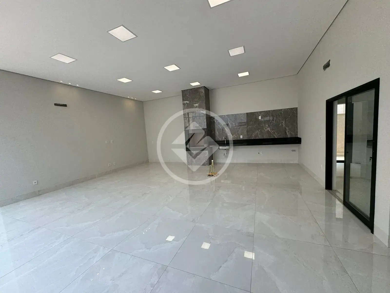 Imagem 3 - Casa Condomínio em Jardim Royal Boulevard do Cerrado, Rondonópolis - MT