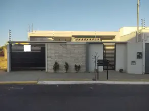 Casa Loteamento Recanto do Parque, Rondonópolis - MT — foto 1