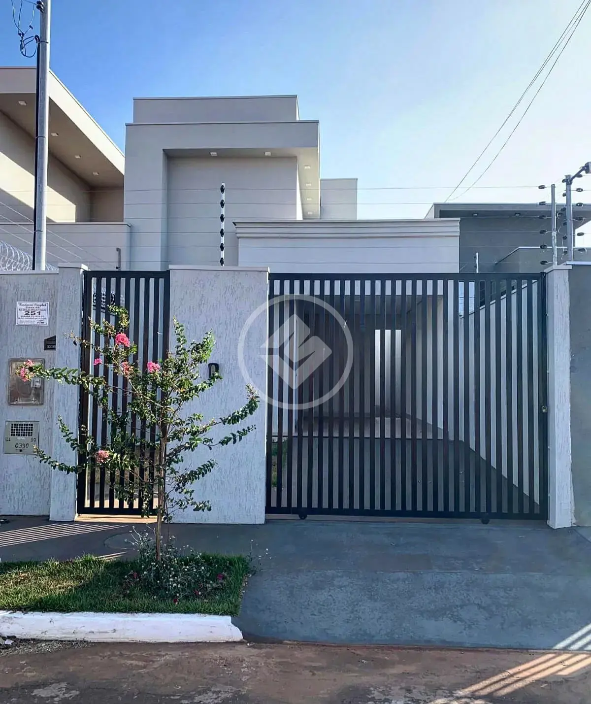 Imagem 1 - Casa em JARDIM RESIDENCIAL SUNFLOWER, Rondonópolis - MT