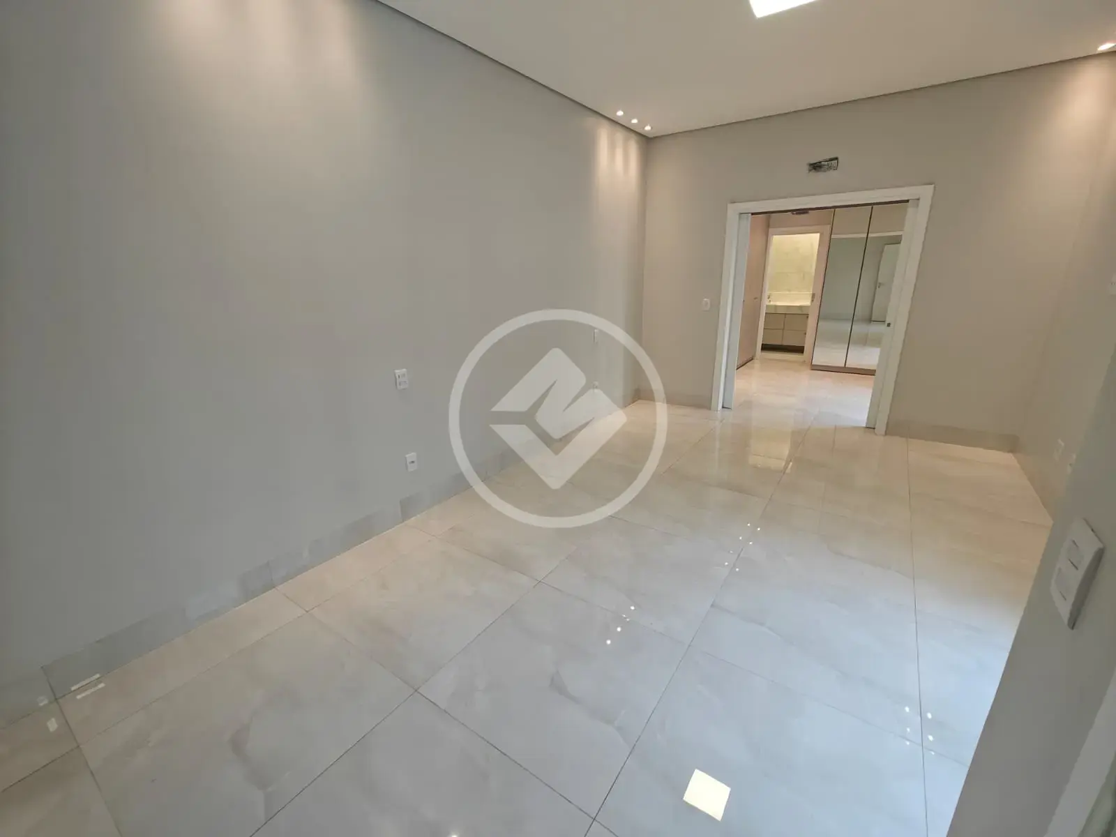Imagem 6 - Casa Condomínio em Jardim Royal Boulevard do Cerrado, Rondonópolis - MT