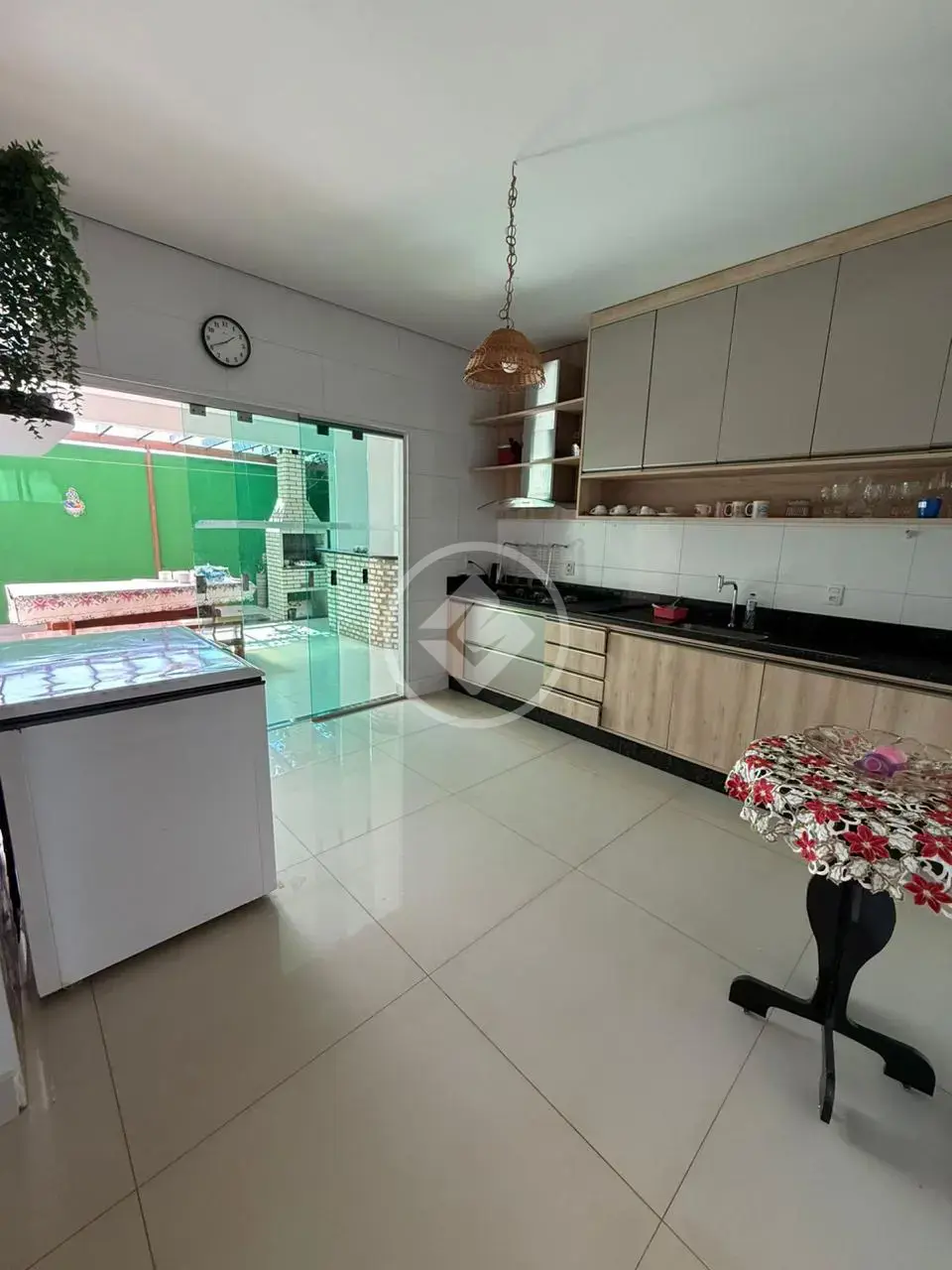 Imagem 3 - Sobrado em Vila Aurora I, Rondonópolis - MT