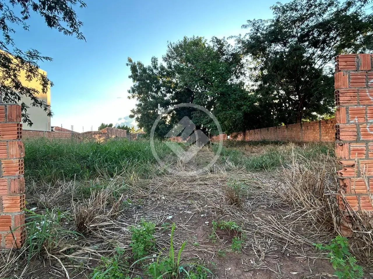 Imagem 2 - Terreno Comercial em Parque Residencial Buriti, Rondonópolis - MT