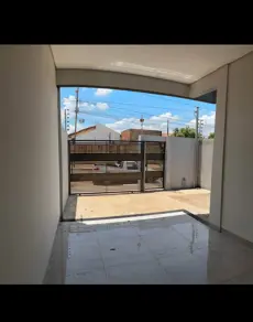 Imagem 2 - Casa em Res. Sagrada Familia, Rondonópolis - MT