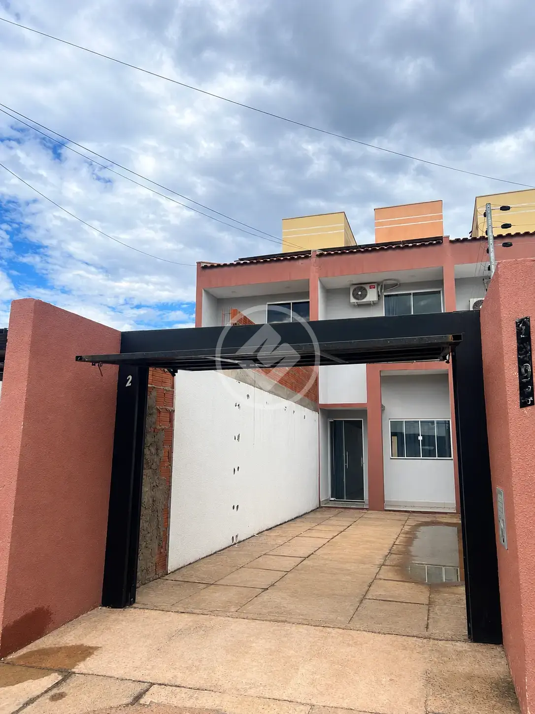 Imagem 1 - Sobrado em VILA POROXO, Rondonópolis - MT