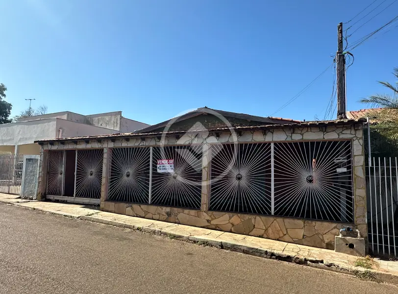 Casa COHAB RIO VERMELHO, Rondonópolis - MT — foto 1