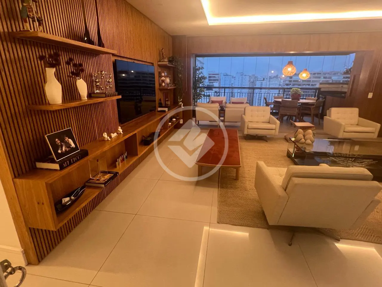 Imagem 2 - Apartamento em Vila Nova Conceição, São Paulo - SP
