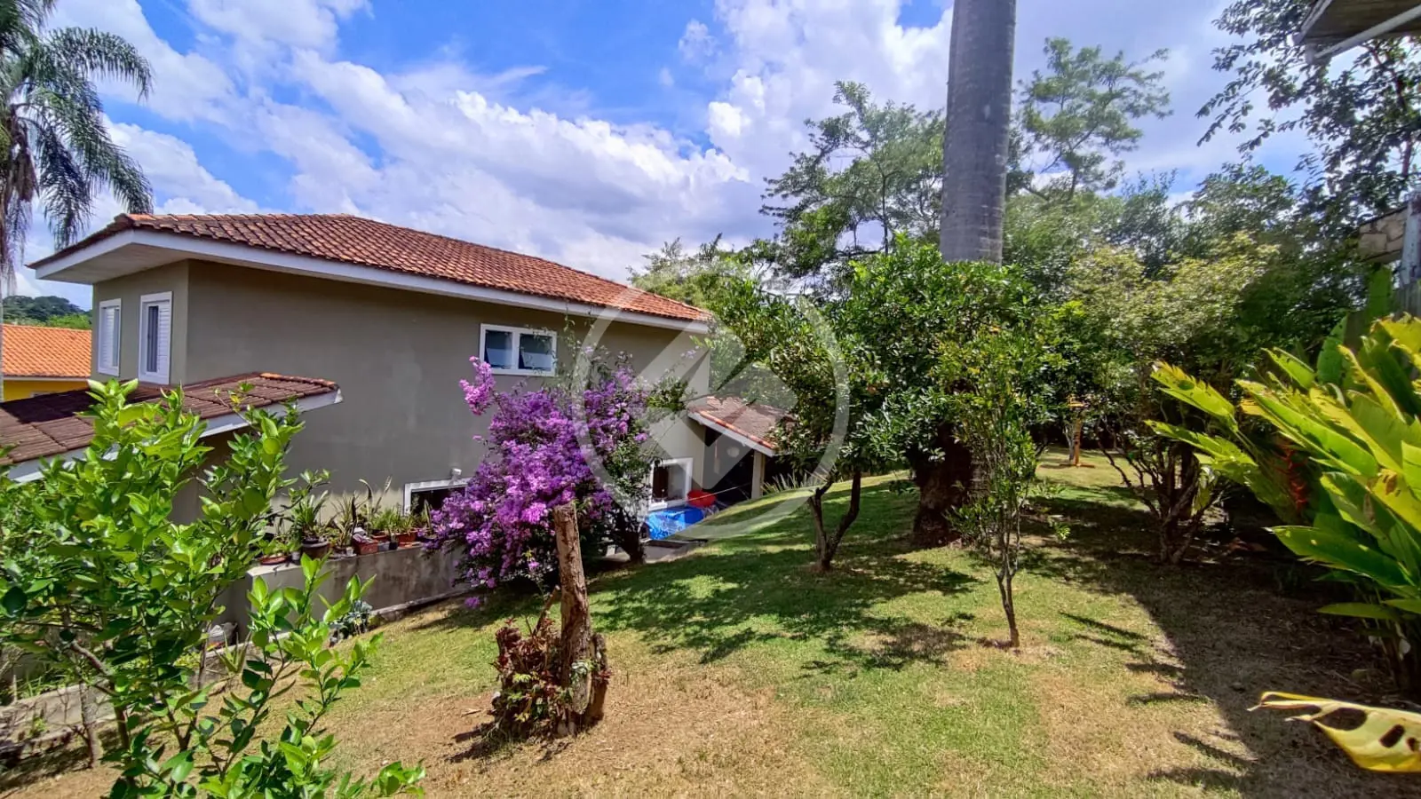 Imagem 1 - Casa Condomínio em Chácara das Paineiras, Carapicuíba - SP
