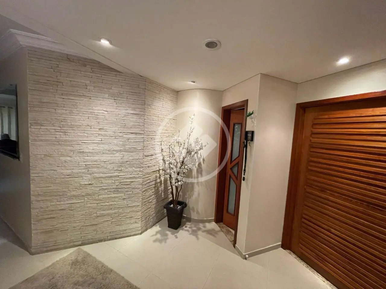 Imagem 6 - Casa em Jardim Teresa, São Paulo - SP