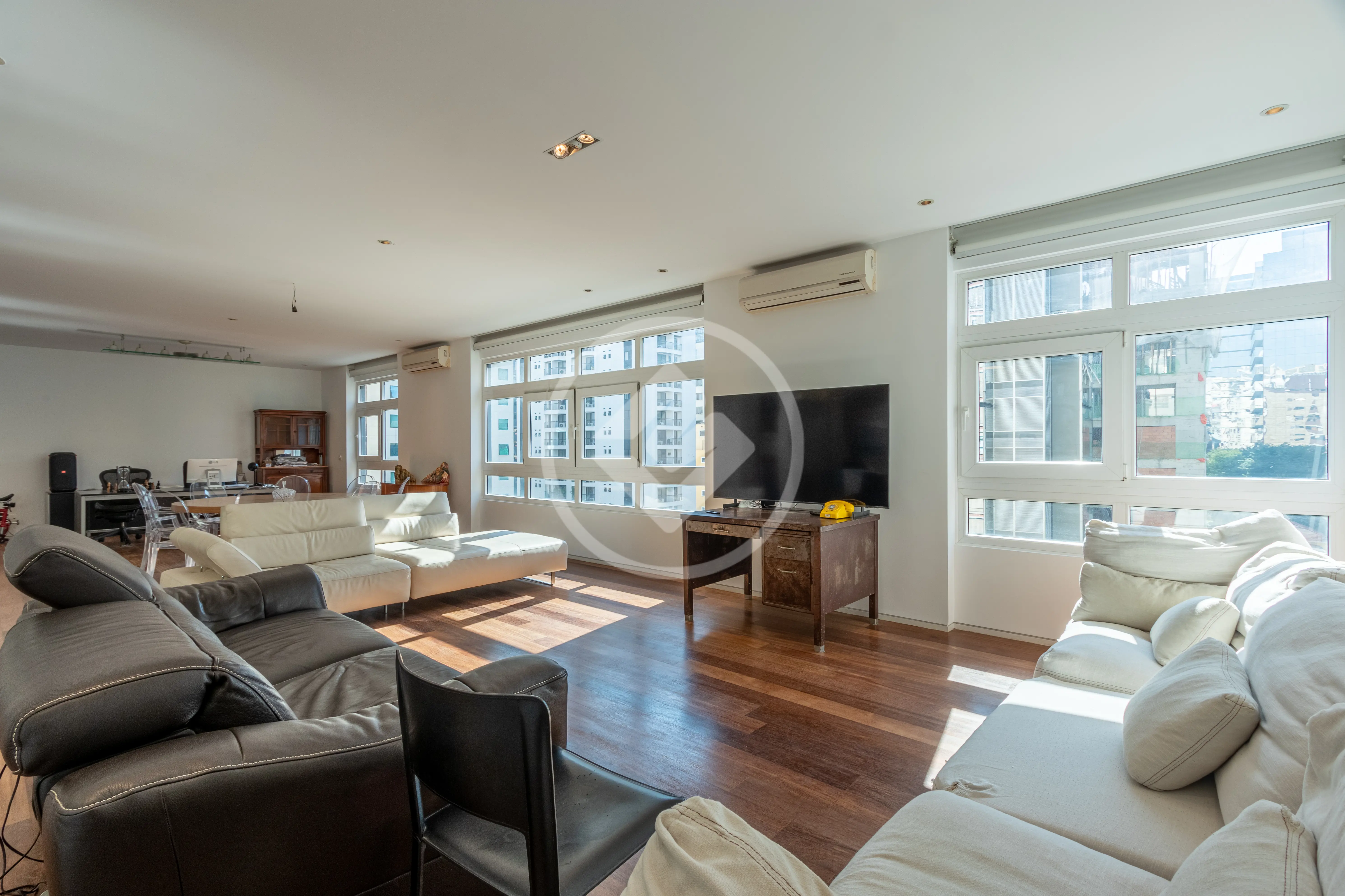 Imagem 3 - Apartamento em JARDIM PAULISTA, São Paulo - SP