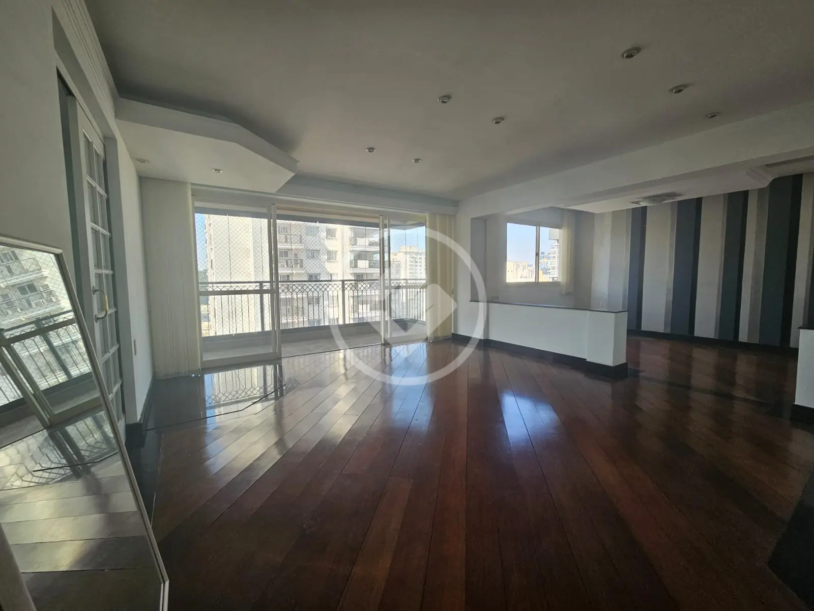 Imagem 2 - Apartamento em PINHEIROS, São Paulo - SP