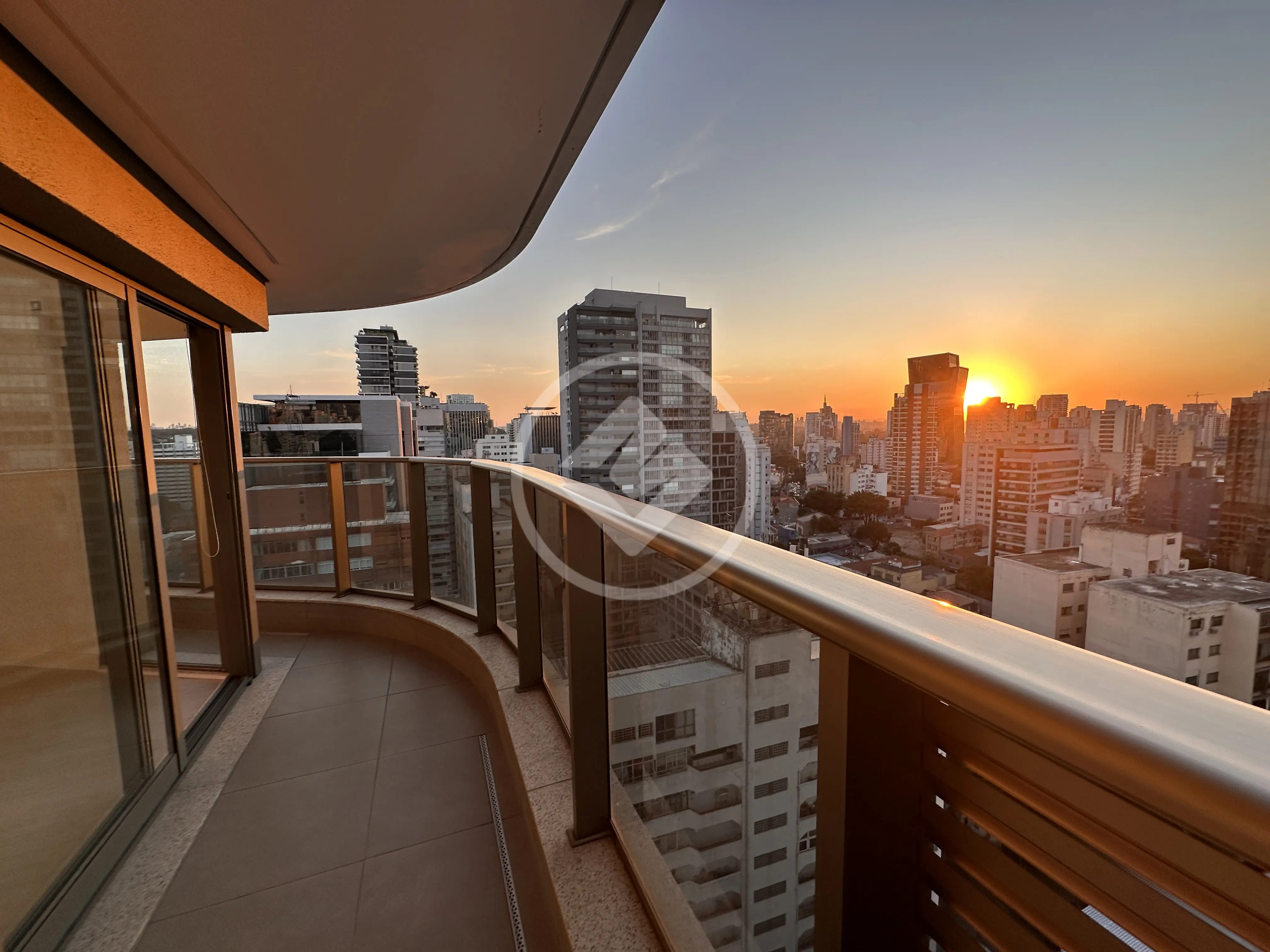 Apartamento PINHEIROS, São Paulo - SP — foto 2