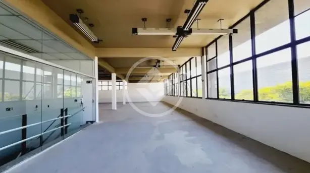 Imagem 4 - Prédio em Parque Industrial Tomas Edson, São Paulo - SP