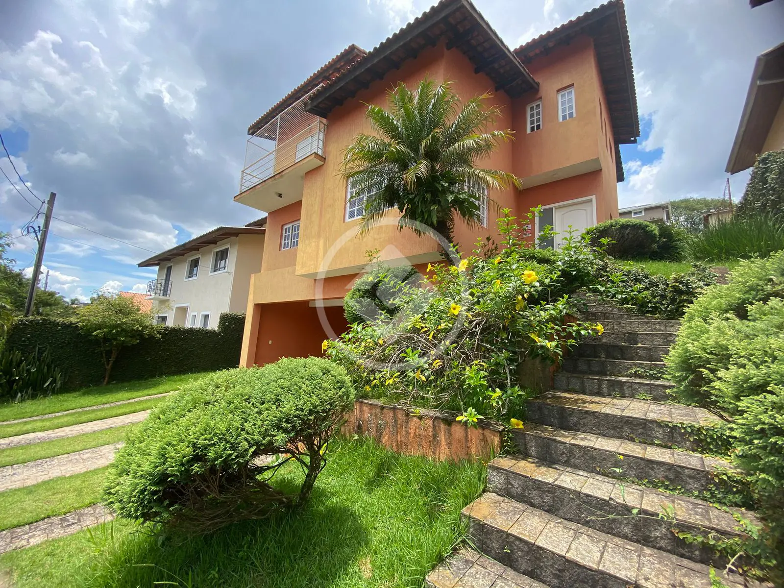 Casa Condomínio Jardim Ipês, Cotia - SP — foto 1