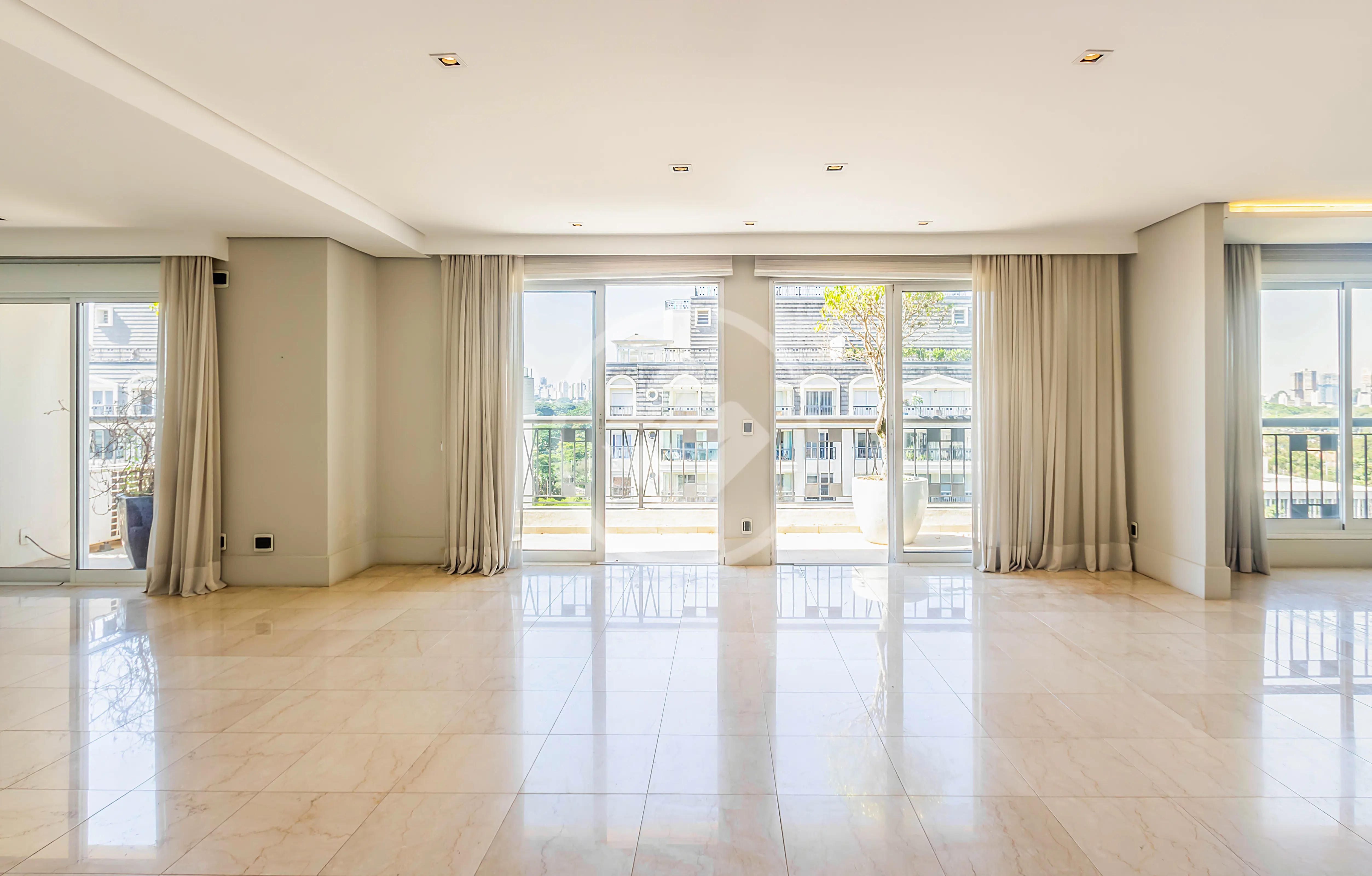 Cobertura Duplex Alto de Pinheiros, São Paulo - SP — foto 1