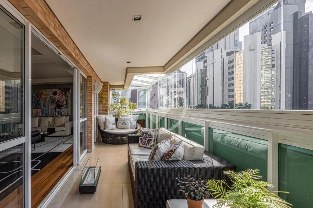 Imagem 2 - Apartamento em CIDADE MONÇÕES, São Paulo - SP