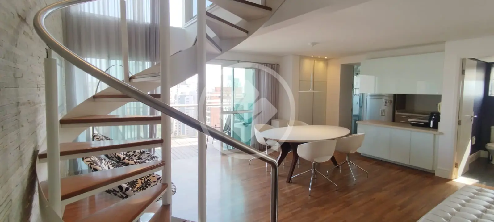 Imagem 3 - Apartamento Duplex em Vila Nova Conceição, São Paulo - SP