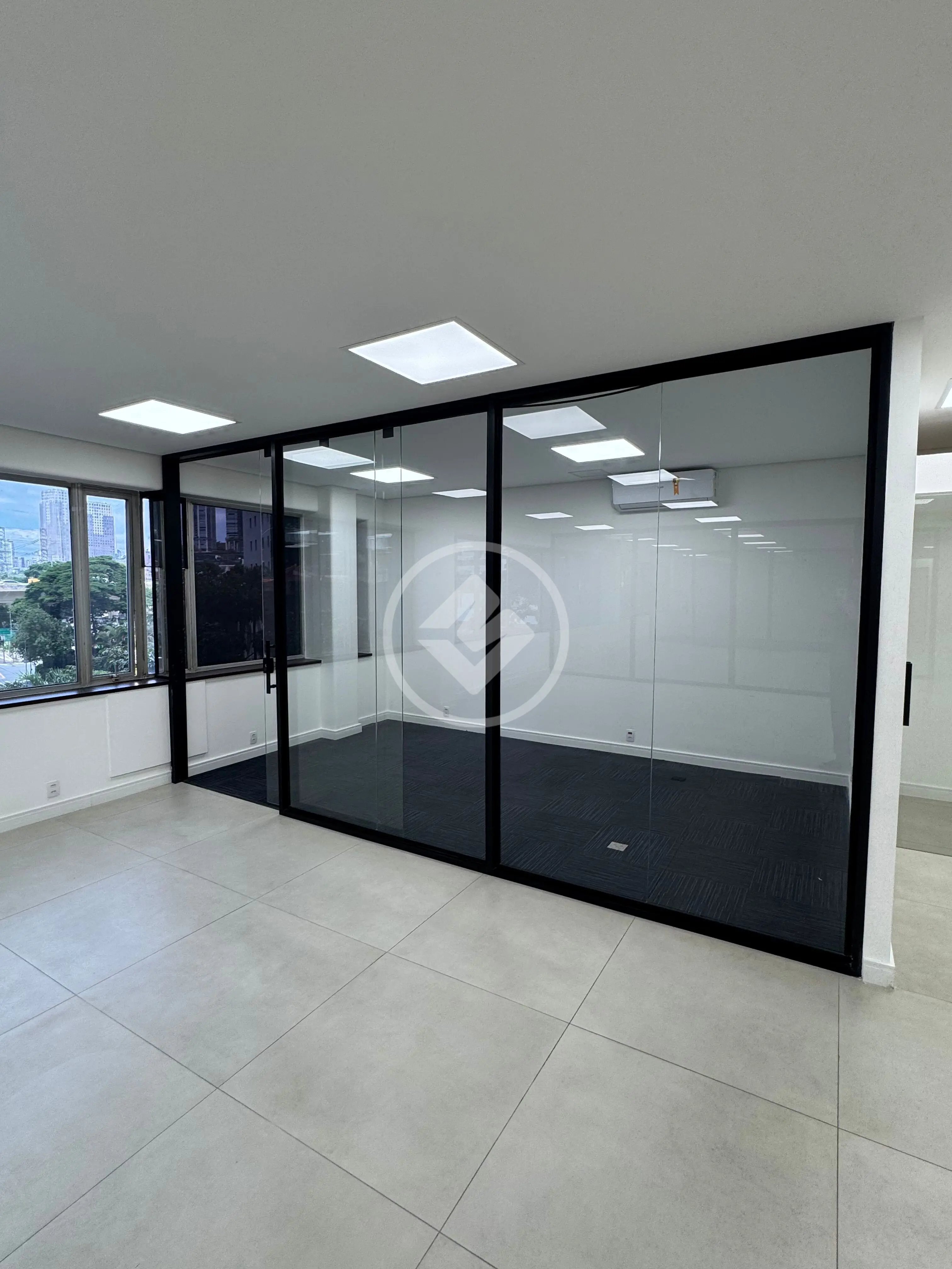Imagem 4 - Sala Comercial em VILA OLIMPIA, São Paulo - SP