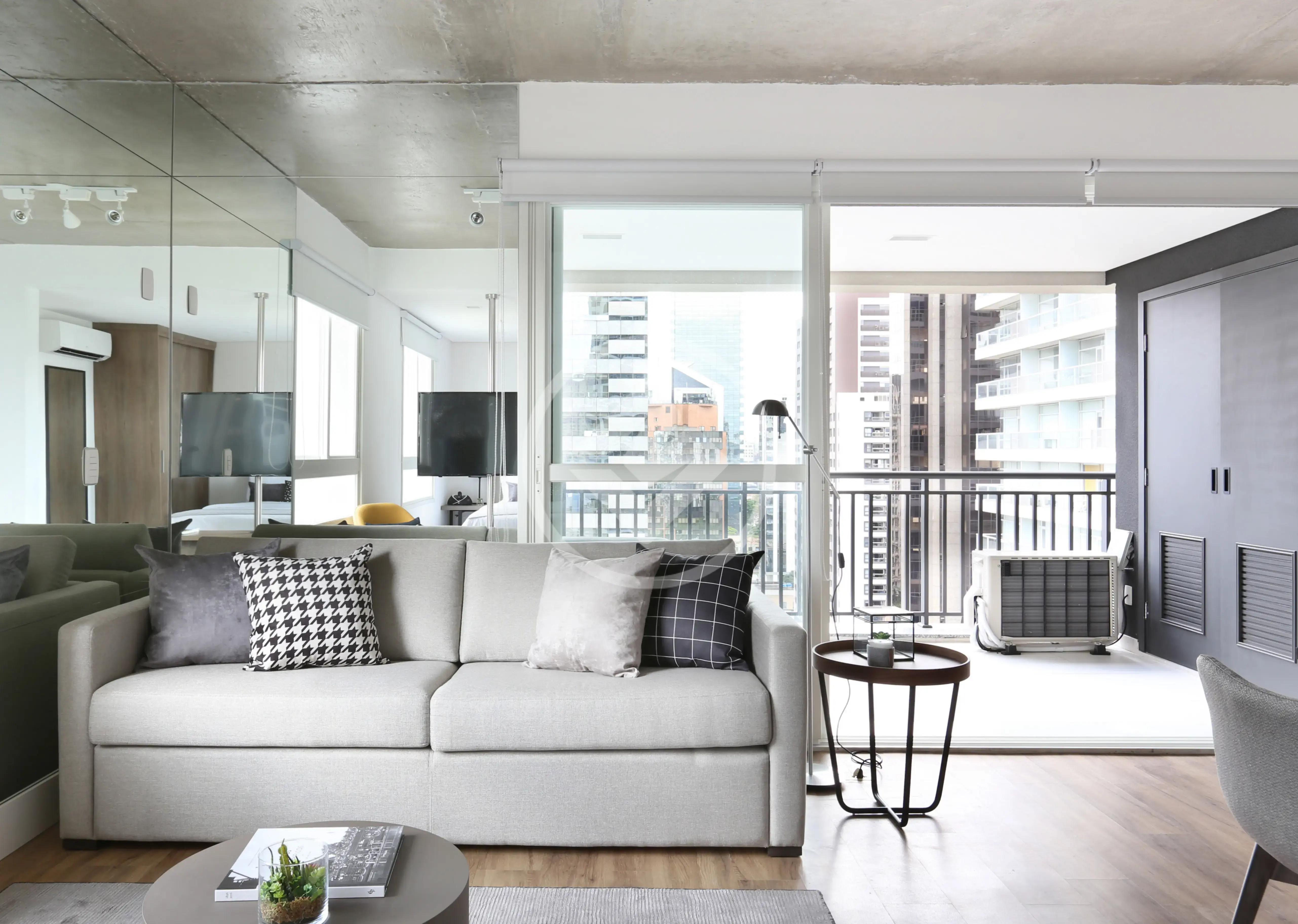 Imagem 1 - Apartamento em CIDADE MONÇÕES, São Paulo - SP