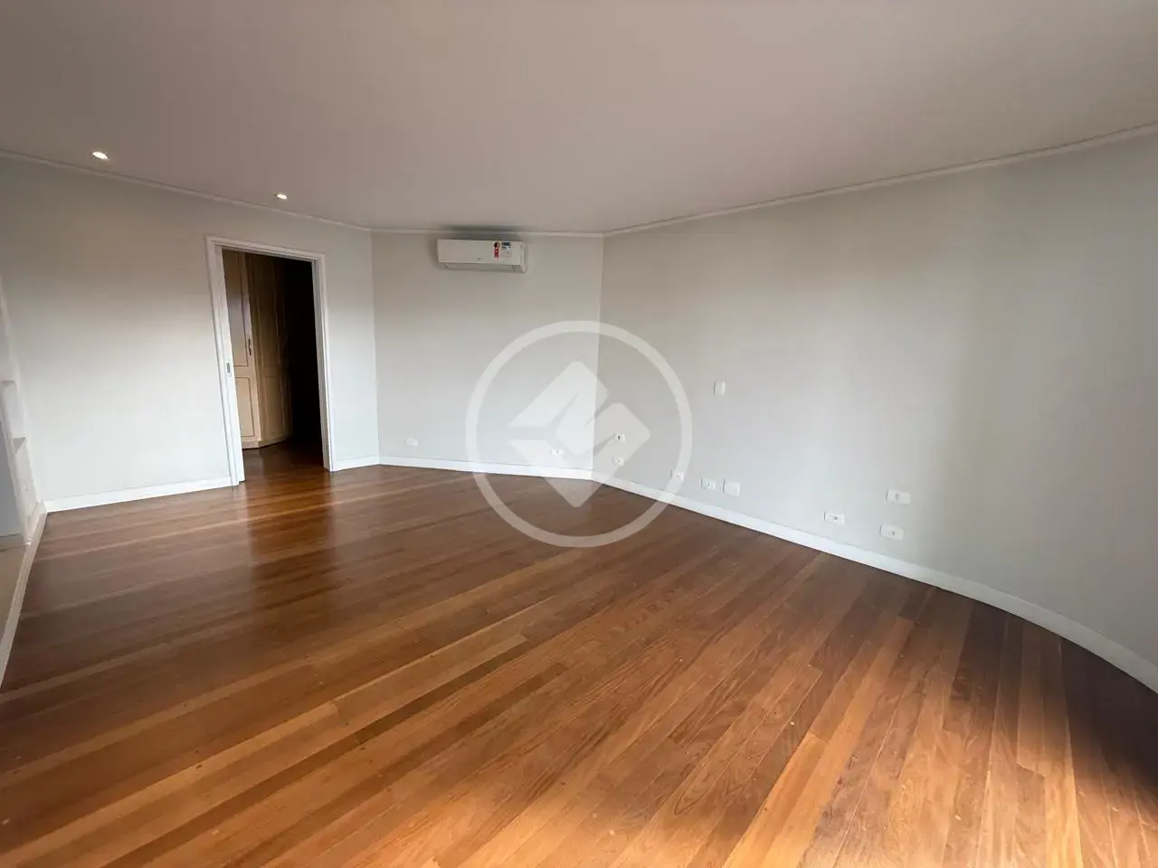 Imagem 1 - Apartamento Triplex em Moema, São Paulo - SP