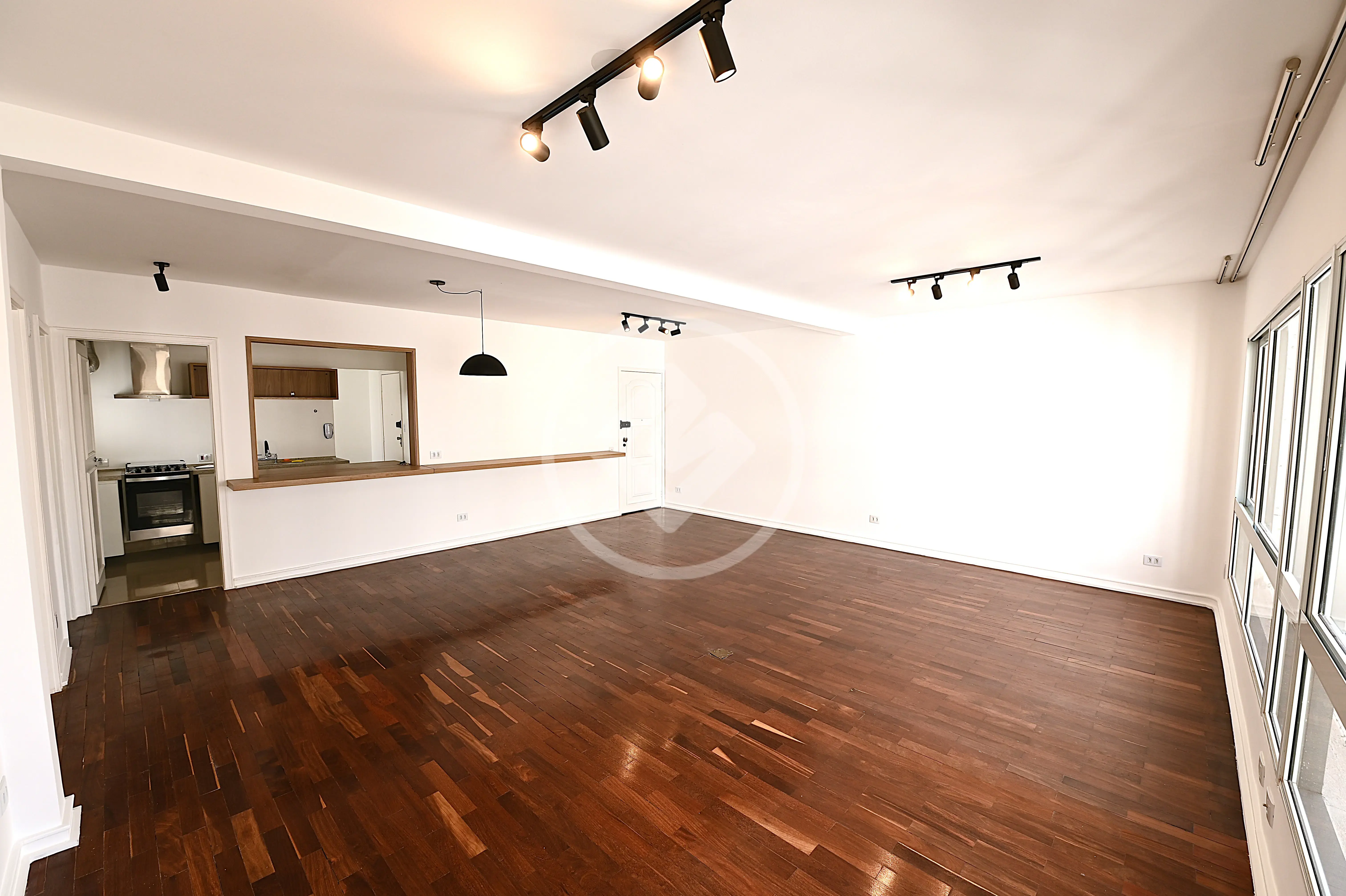 Image 2 - Apartamento em VILA NOVA CONCEICAO, São Paulo - SP