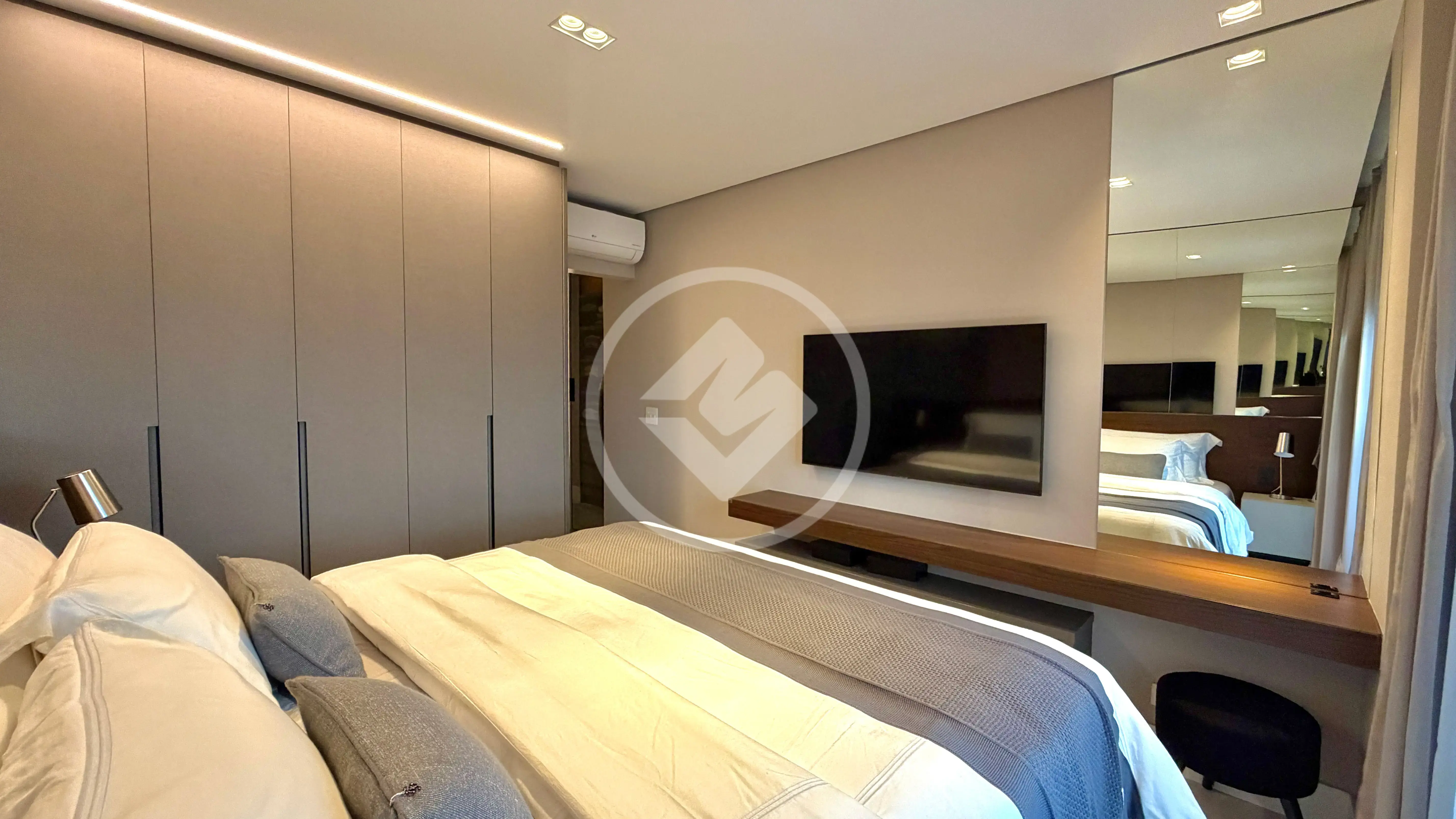 Imagem 1 - Apartamento em Alphaville Empresarial, Barueri - SP