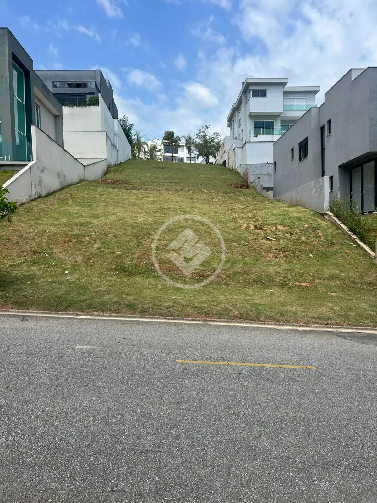 Imagem 1 - Terreno Condomínio em Alphaville, Santana de Parnaíba - SP