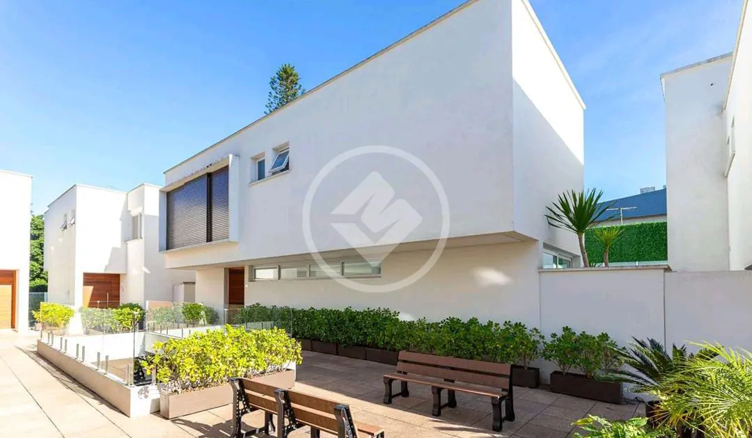 Imagem 1 - Casa Condomínio em Jardim Petrópolis, São Paulo - SP