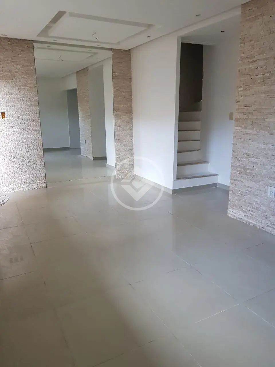 Imagem 1 - Casa em BURAQUINHO, Lauro de Freitas - BA