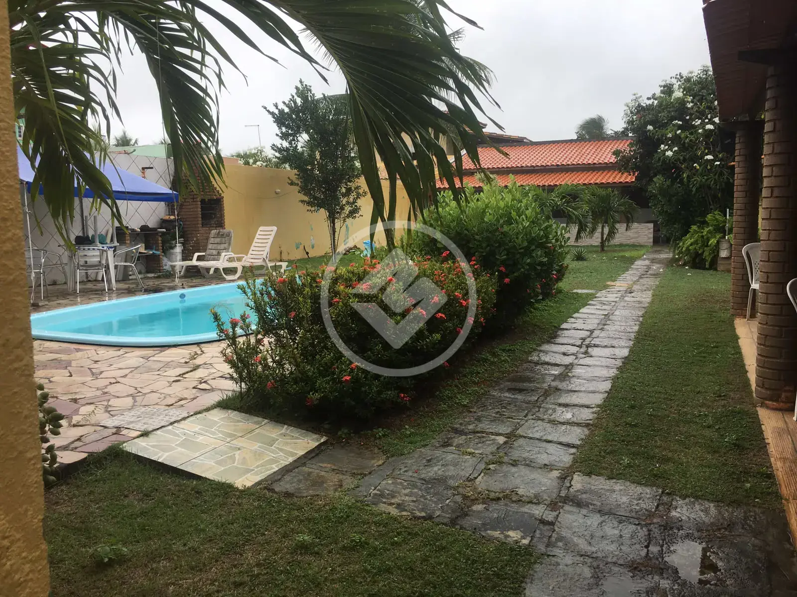 Image 2 - Casa em Centro, Camaçari - BA