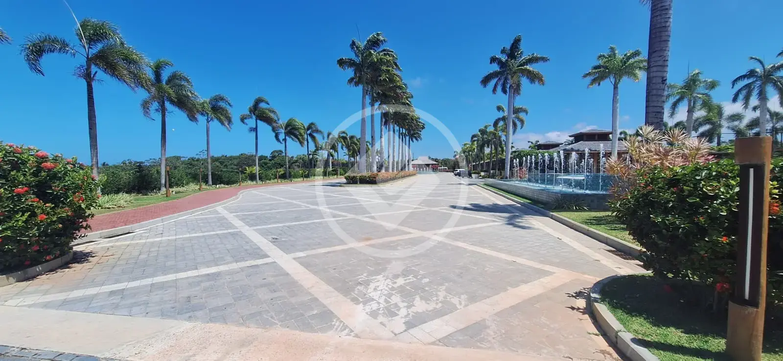 Imagem 1 - Terreno Condomínio em Praia do Forte, Mata de São João - BA