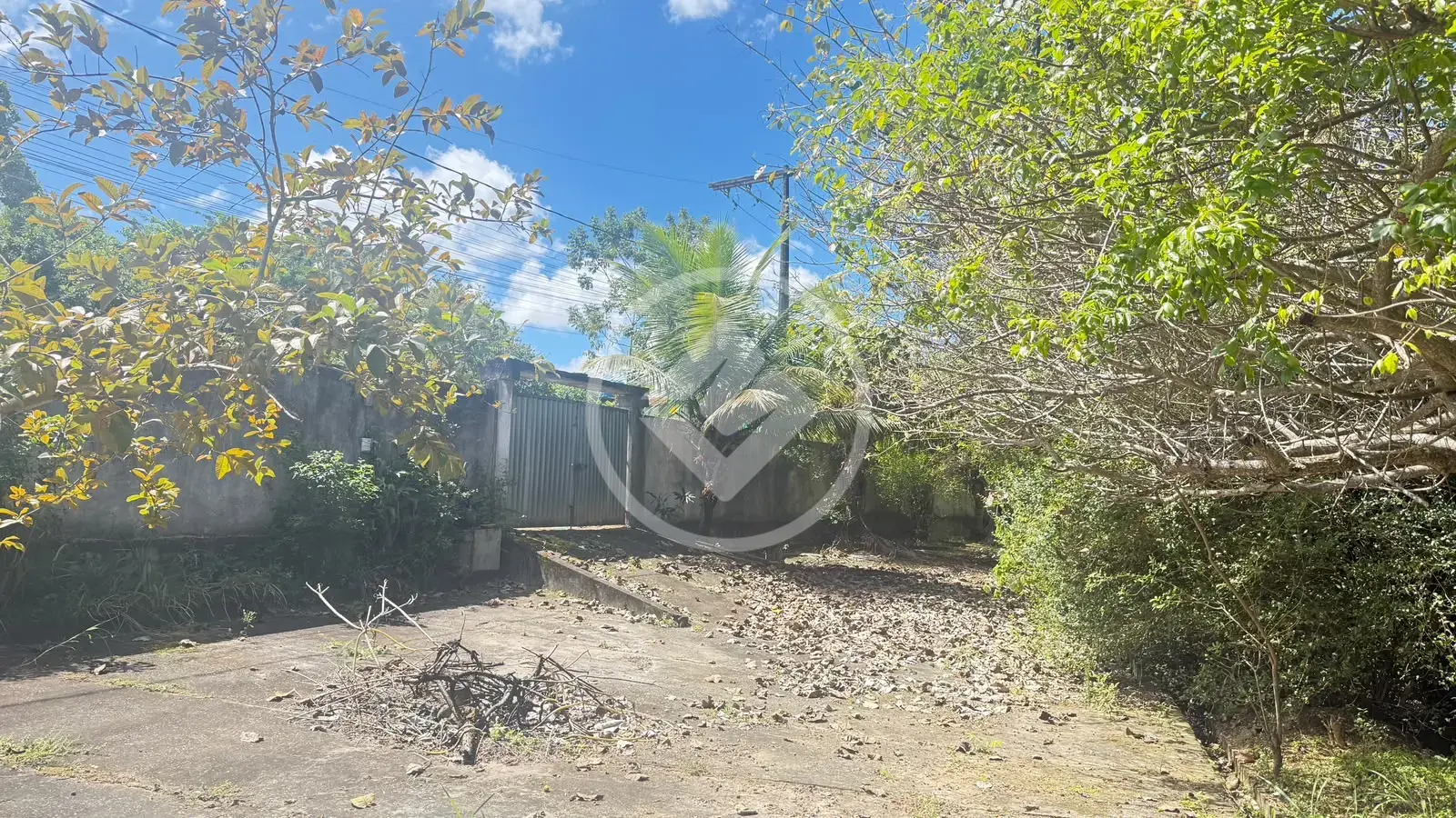 Imagem 1 - Terreno Comercial em Cajazeiras, Salvador - BA