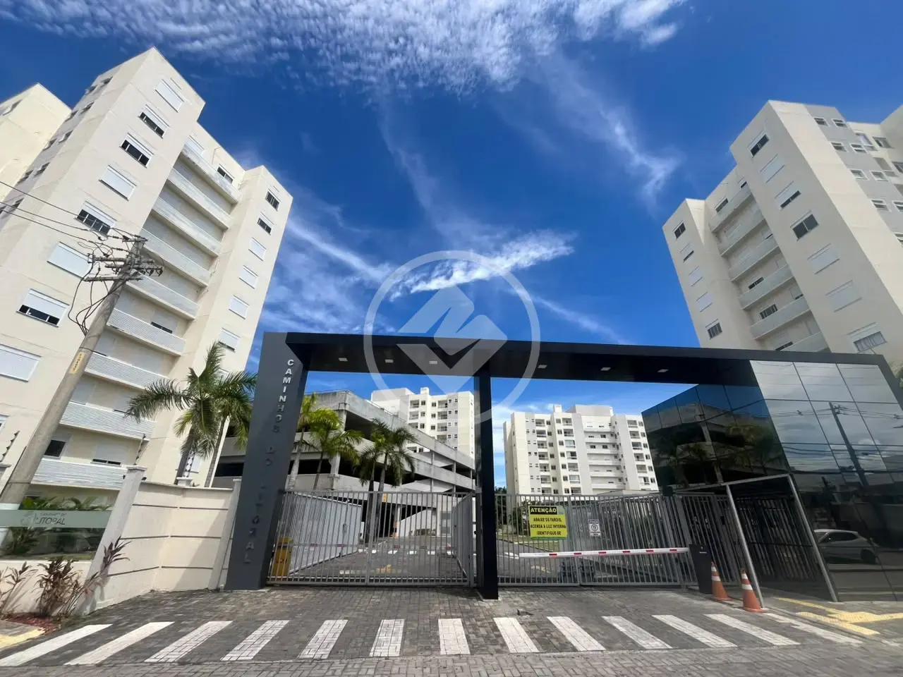 Imagem 1 - Apartamento em BURAQUINHO, Lauro de Freitas - BA
