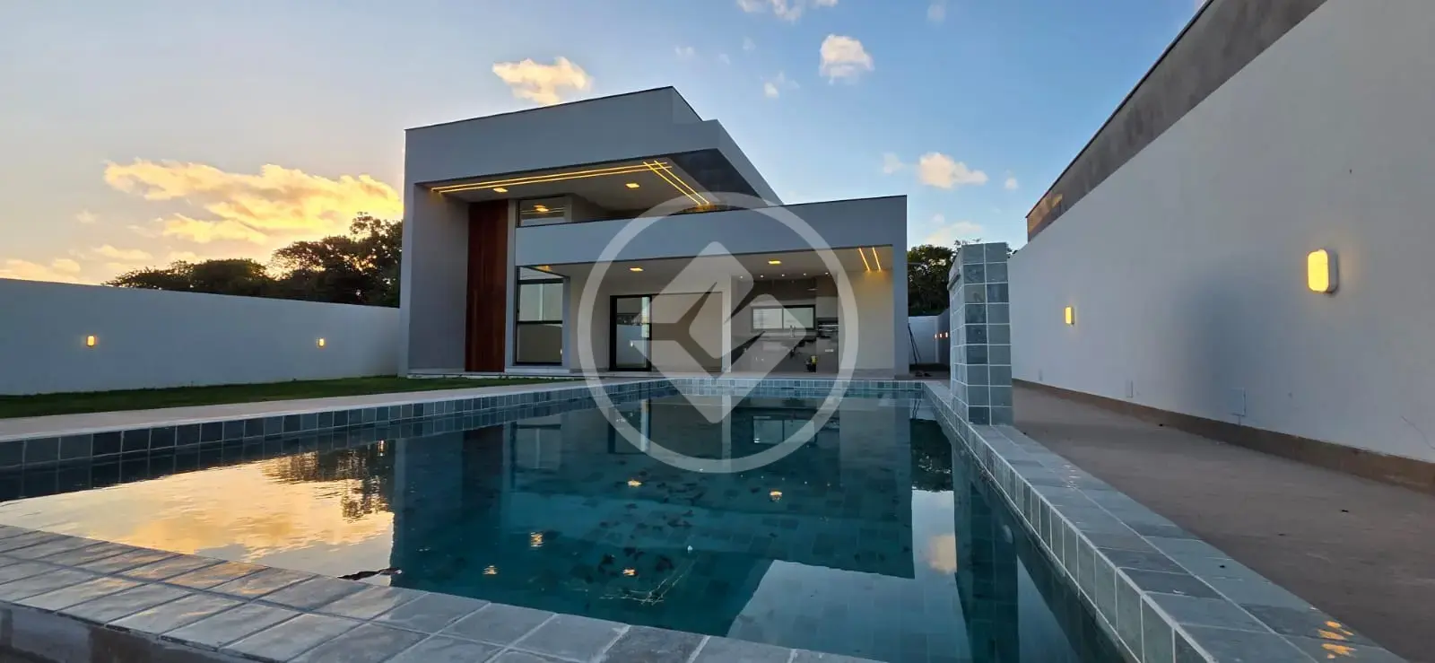 Image 2 - Casa Condomínio em Monte Gordo (Monte Gordo), Camaçari - BA